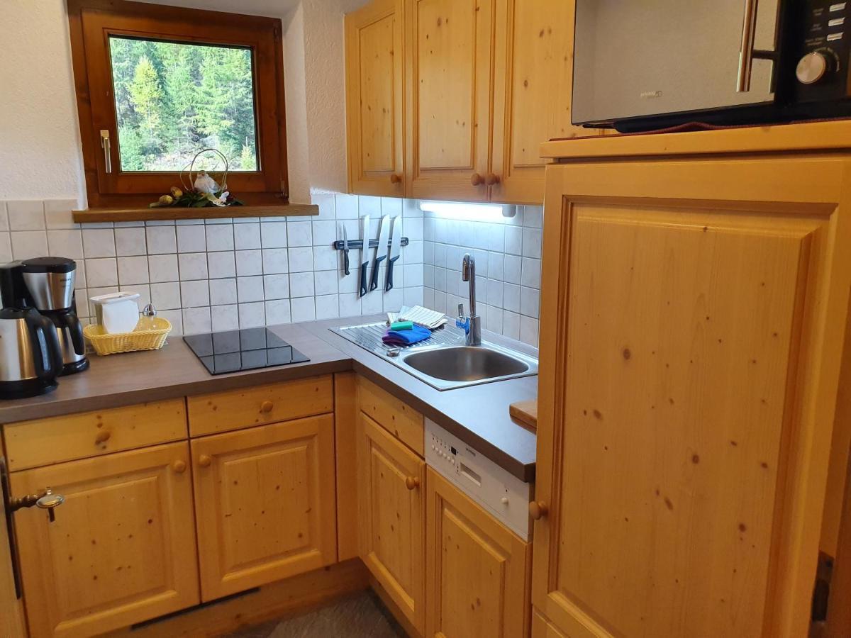 Appartements Karlinger Хубен Екстериор снимка